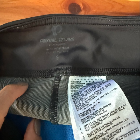 Pearl Izumi cycling shorts - Picture 3 of 5